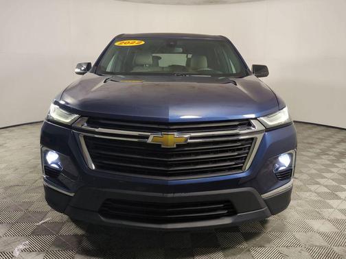 Northsky Blue Metallic 2022 Chevrolet Traverse LS