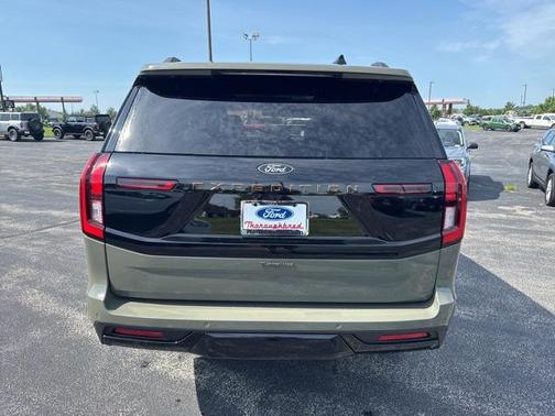 2025 Ford Expedition Tremor