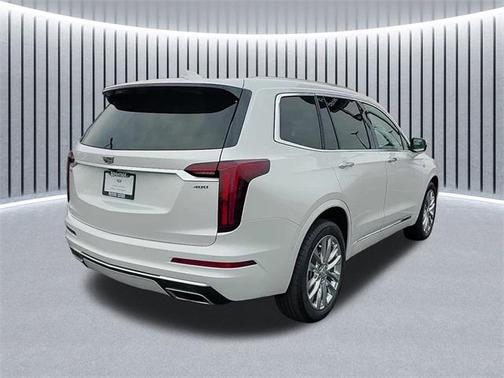 2022 Cadillac XT6 Premium Luxury AWD