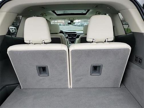 2022 Cadillac XT6 Premium Luxury AWD