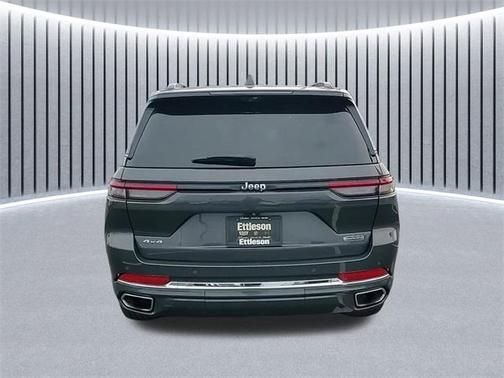 2022 Jeep Grand Cherokee Overland