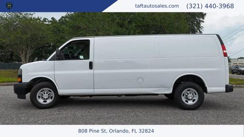 Summit White 2020 Chevrolet Express 2500 LT
