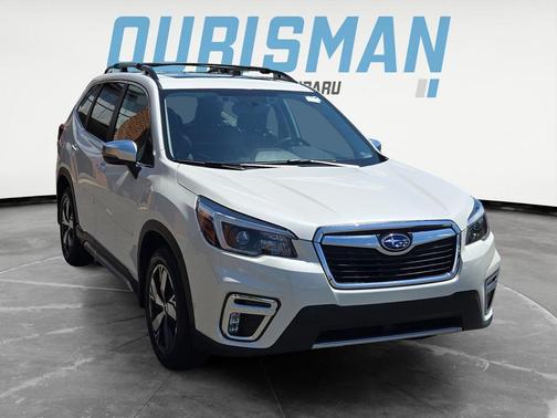 Crystal White Pearl 2021 Subaru Forester Touring