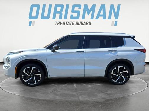 2023 Mitsubishi Outlander SEL