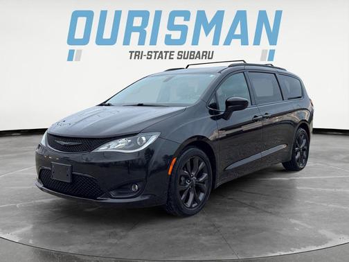 2018 Chrysler Pacifica Touring-L Plus