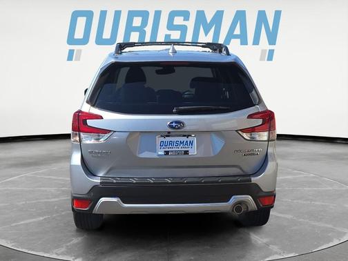 Ice Silver Metallic 2021 Subaru Forester Touring