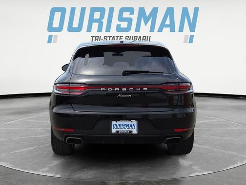 2021 Porsche Macan Base