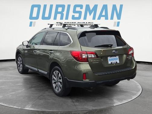 Wilderness Green Metallic 2017 Subaru Outback 3.6R Touring