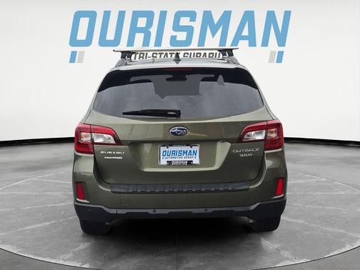 Wilderness Green Metallic 2017 Subaru Outback 3.6R Touring