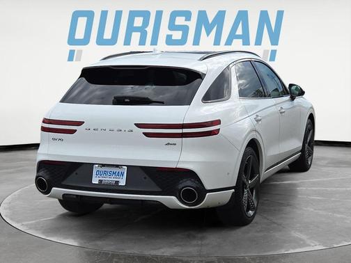 2023 Genesis GV70 2.5T