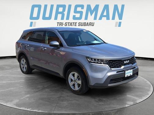 2023 Kia Sorento LX