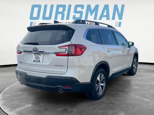 2023 Subaru Ascent Premium 8-Passenger