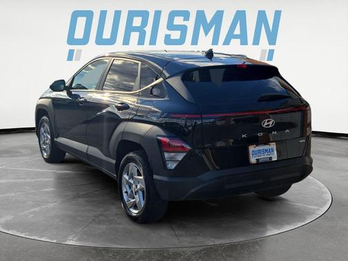 2024 Hyundai KONA SE