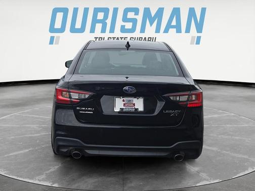2022 Subaru Legacy Limited XT