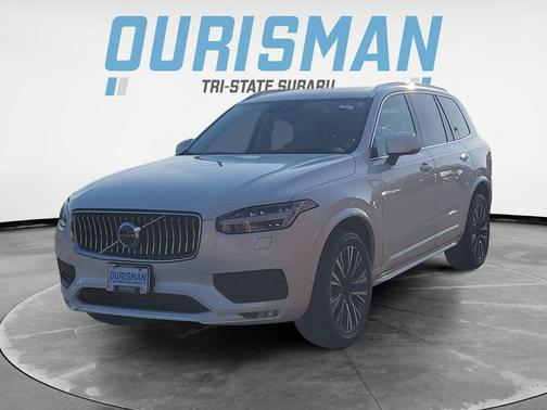 2022 Volvo XC90 T6 Momentum 6 Passenger