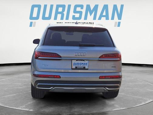 2022 Audi Q7 55 Premium Plus