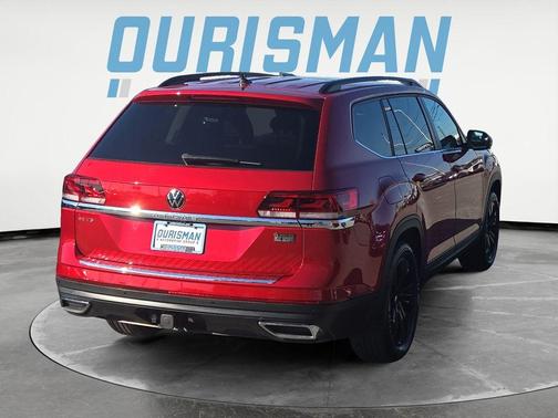 Aurora Red Metallic 2023 Volkswagen Atlas 3.6L SE w/Technology