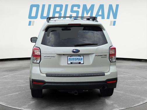 2017 Subaru Forester 2.5i Touring