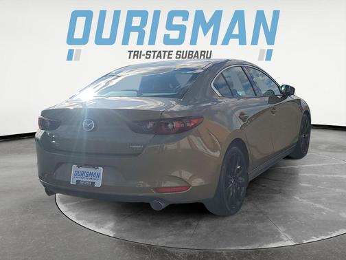 2024 Mazda Mazda3 2.5 Carbon Turbo