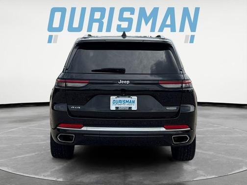 2022 Jeep Grand Cherokee Summit