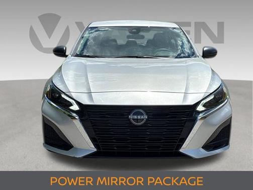 Brilliant Silver Metallic 2025 Nissan Altima SV