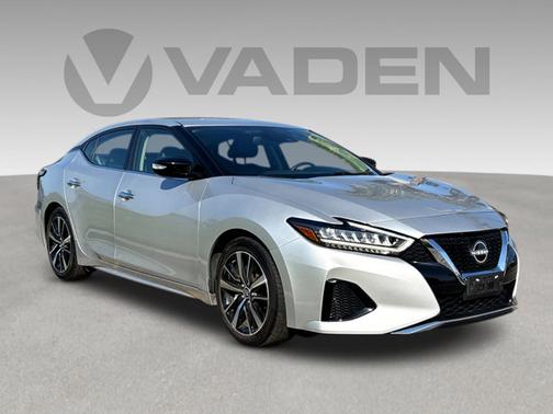 2023 Nissan Maxima SV
