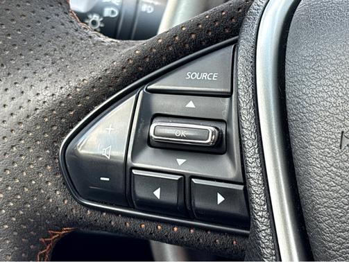 2023 Nissan Maxima SR