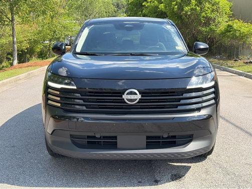 Super Black 2025 Nissan Kicks SV