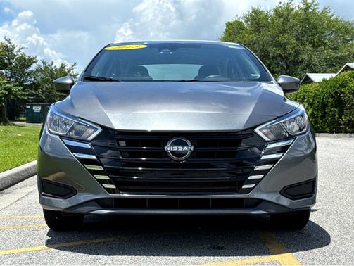 2023 Nissan Versa 1.6 SV