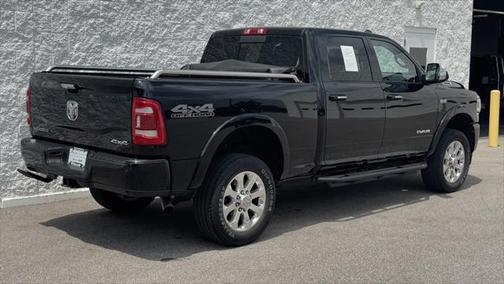 2022 RAM 2500 Laramie Crew Cab 4x4 6'4' Box