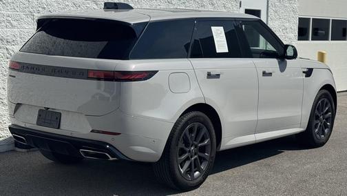 2024 Land Rover Range Rover Sport SE