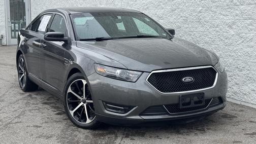 2016 Ford Taurus SHO