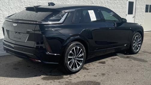2024 Cadillac LYRIQ Sport w/1SJ