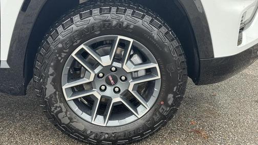 2026 GMC Terrain AWD AT4