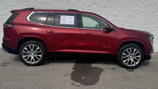 2025 GMC Acadia Denali