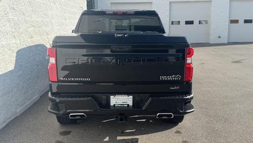 2022 Chevrolet Silverado 1500 High Country