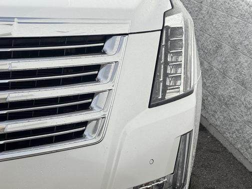 2018 Cadillac Escalade ESV Platinum