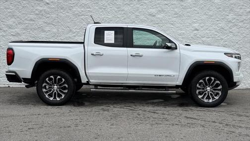 2024 GMC Canyon Denali