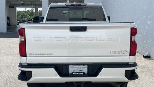 2022 Chevrolet Silverado 2500 High Country