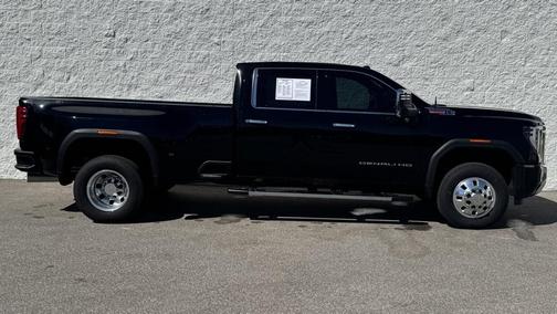 2024 GMC Sierra 3500 Denali