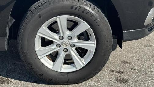 2012 Toyota Highlander SE