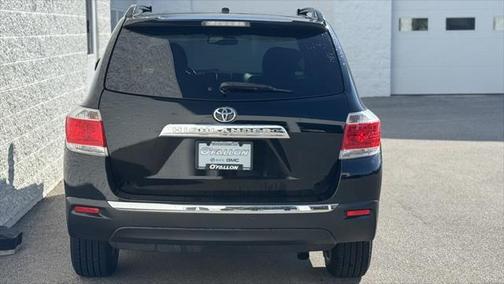 2012 Toyota Highlander SE