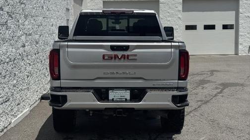 2023 GMC Sierra 2500 Denali