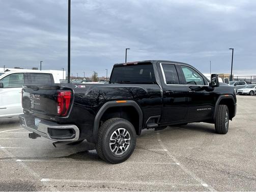 2026 GMC Sierra 2500 SLE