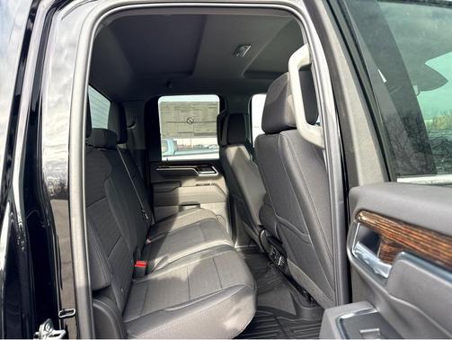 2026 GMC Sierra 2500 SLE