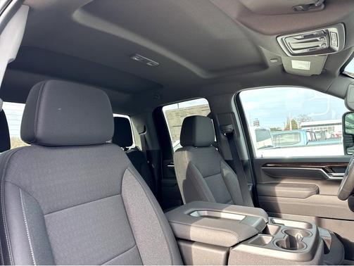 2026 GMC Sierra 2500 SLE