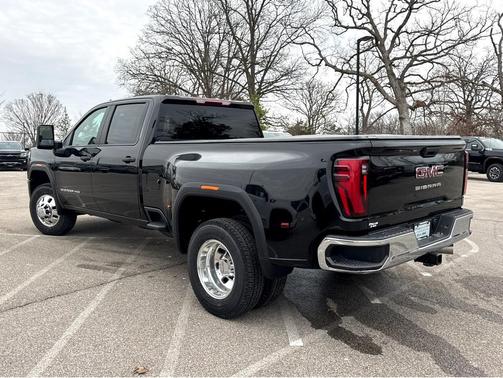 2026 GMC Sierra 3500 Base