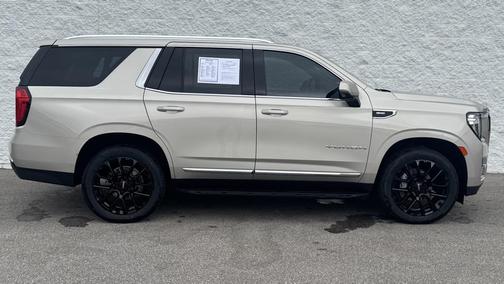 2022 GMC Yukon SLT