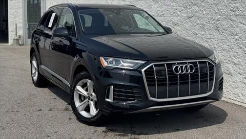 2023 Audi Q7 45 Premium