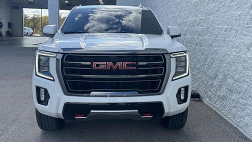 2021 GMC Yukon XL 4WD AT4